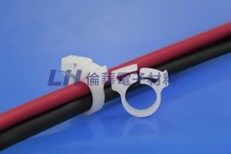 0555 KSS 管線束緊夾 Snap Clamp